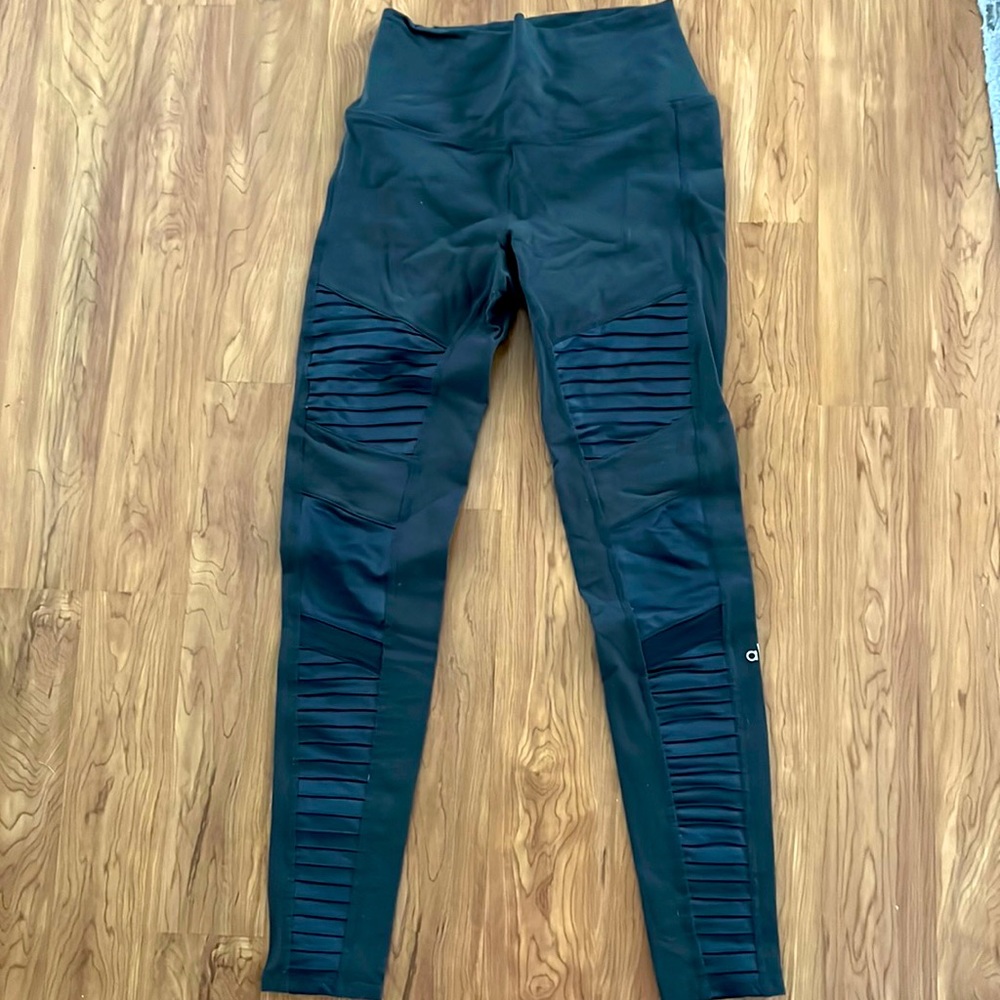 Alo moto leggings